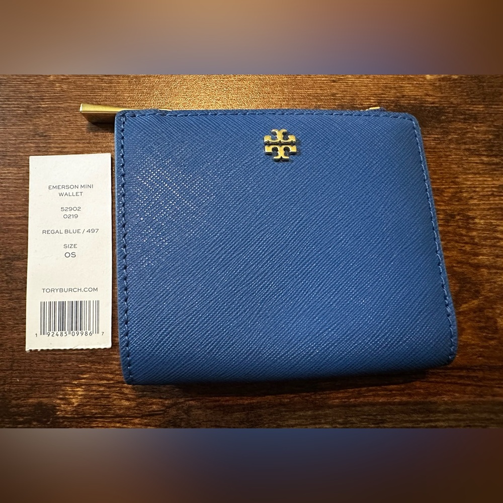 Tory Burch Emerson Mini Wallet